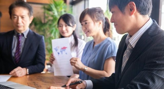 ダイレクトリクルーティングで人材確保競争を勝ち抜く